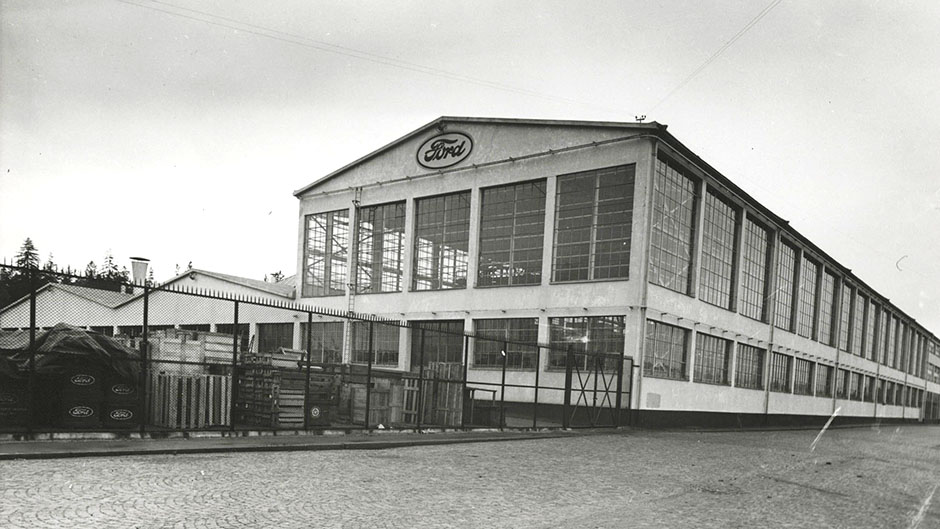 Ford Motor Companys byggnad i Frihamnen 1930. 